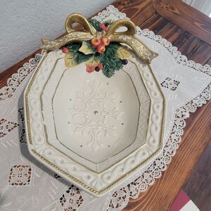 Fitz & Floyd Vintage Florentine Christmas Bowl oval 10.5" Bow Holly Berries Gold